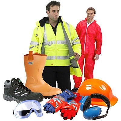 Безопасность дорожных работников: роль качественной рабочей обуви